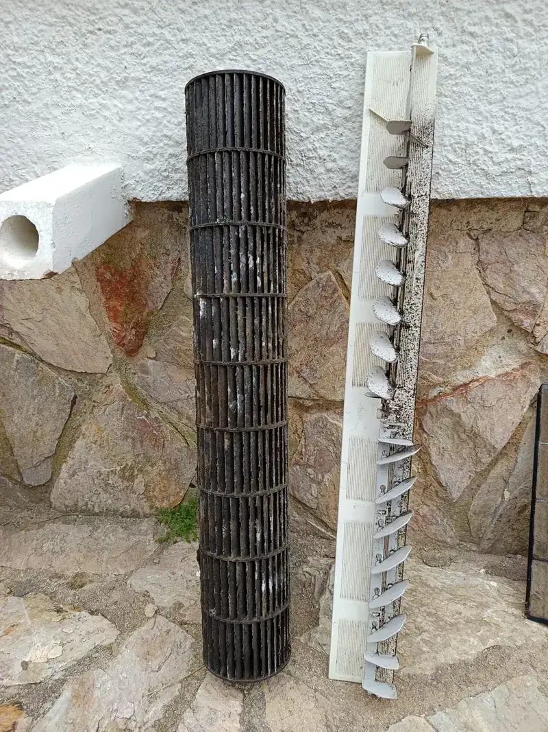 Turbina i deflector d'un split bruts, abans del manteniment